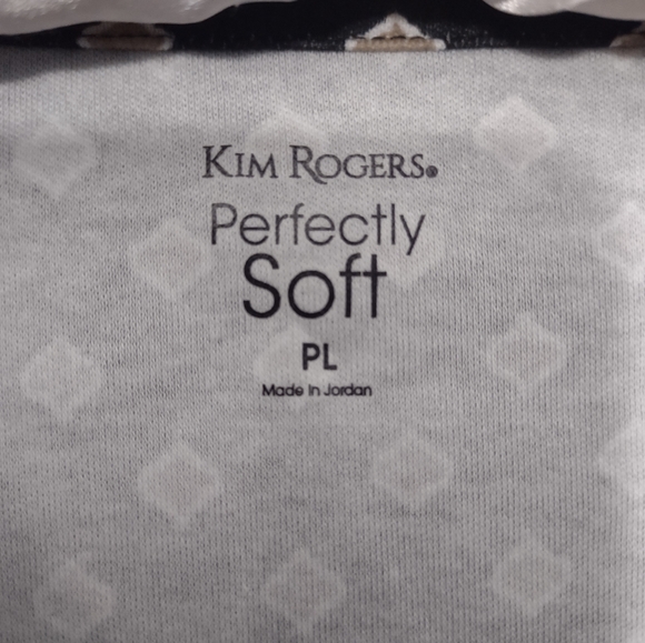 Kim Rogers Top - Picture 5 of 7